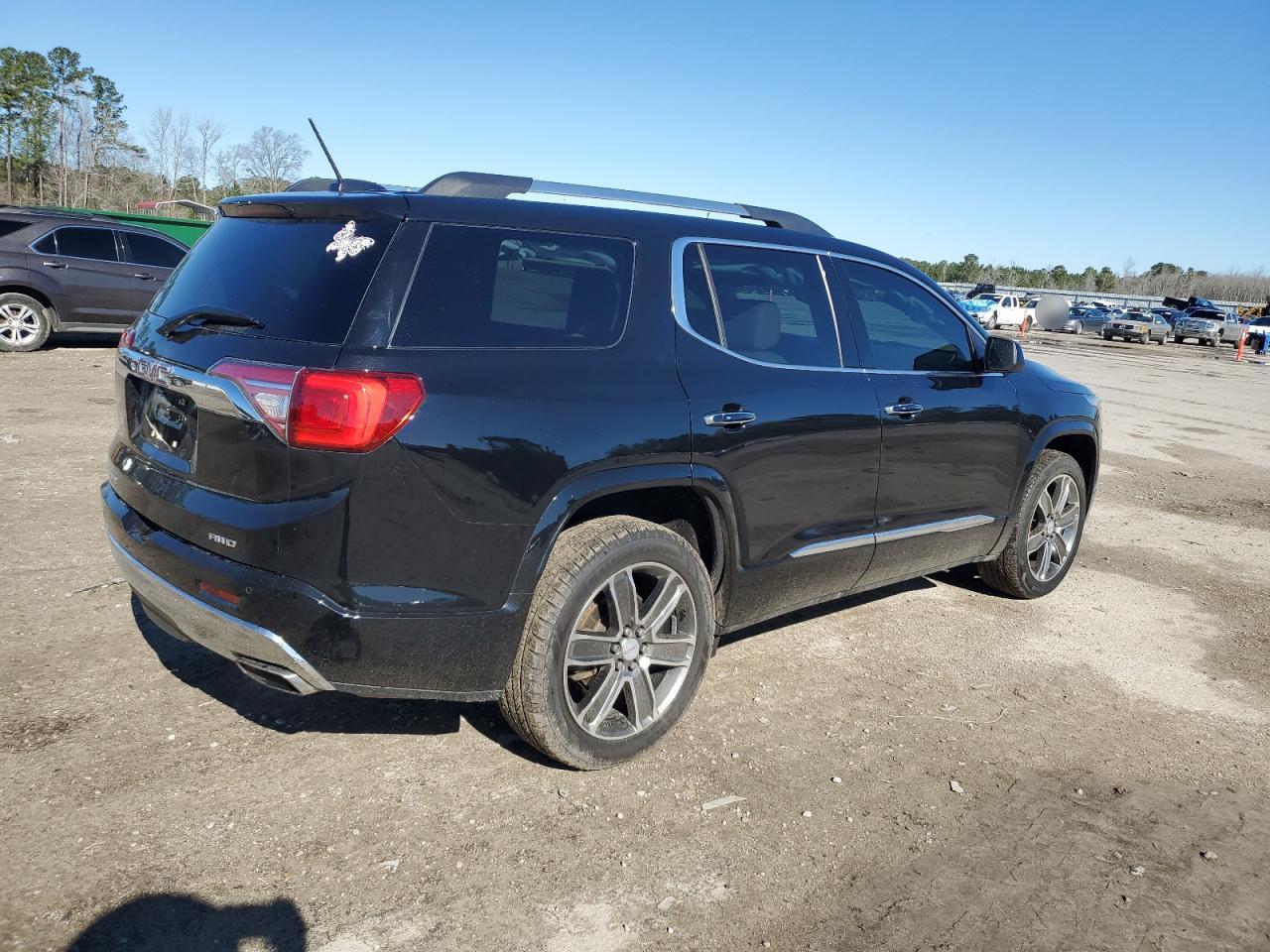 2019 GMC Acadia - Image 3