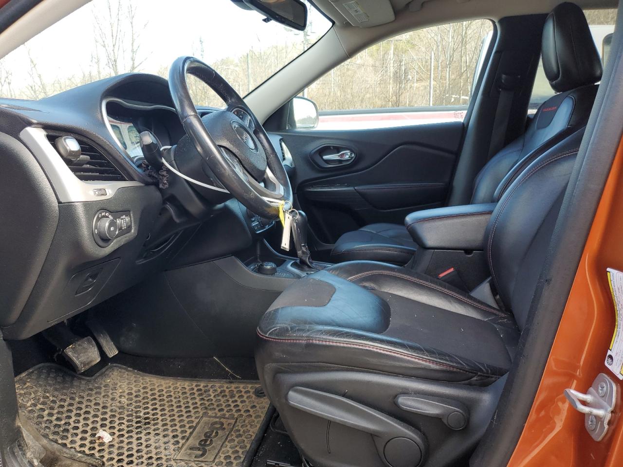 2015 Jeep Cherokee - Image 7