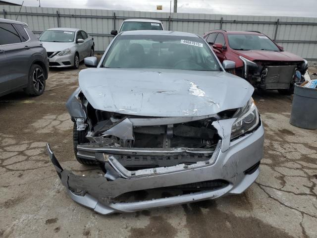  SUBARU LEGACY 2017 Серебристый