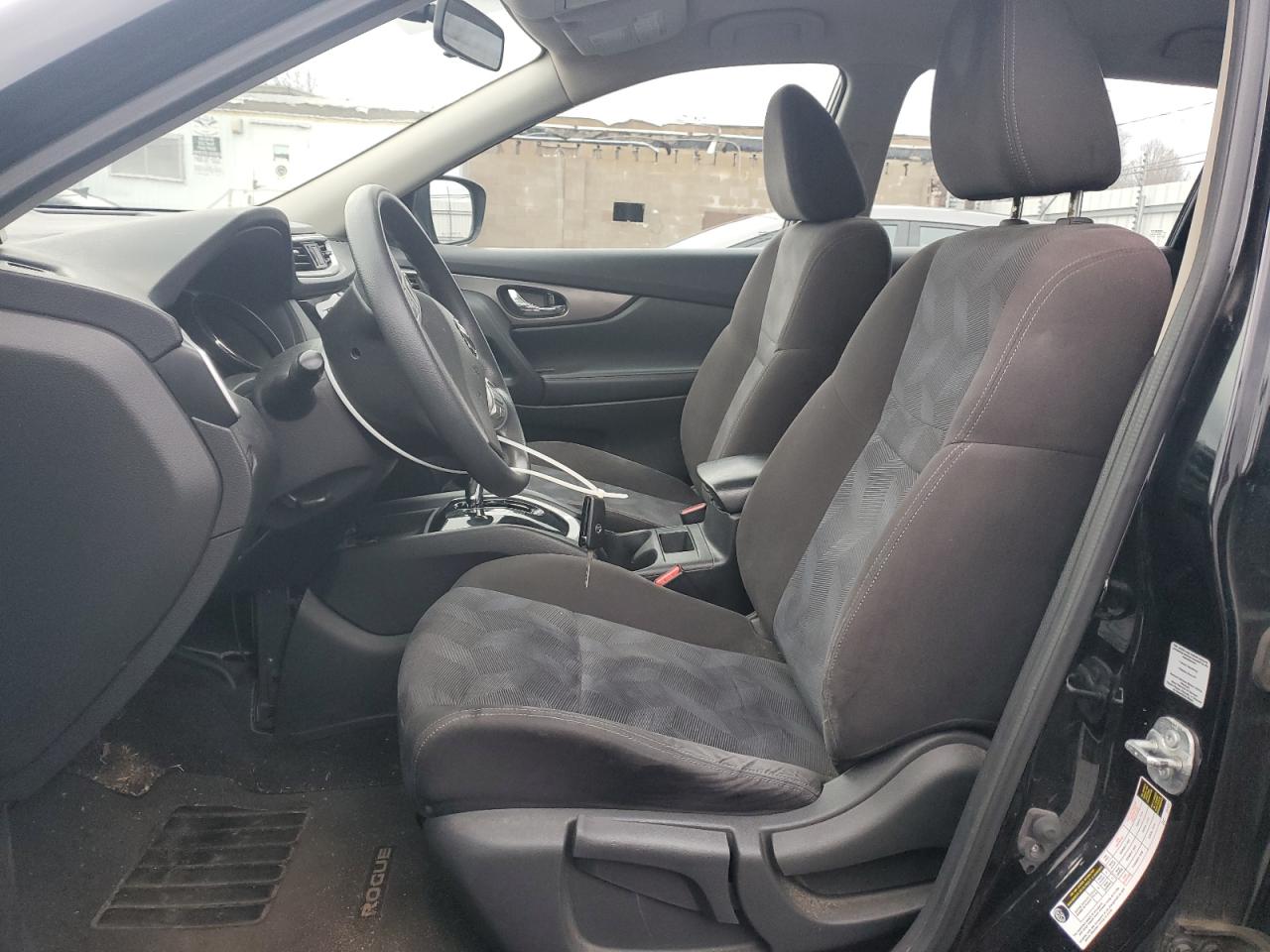 2015 Nissan Rogue - Image 7
