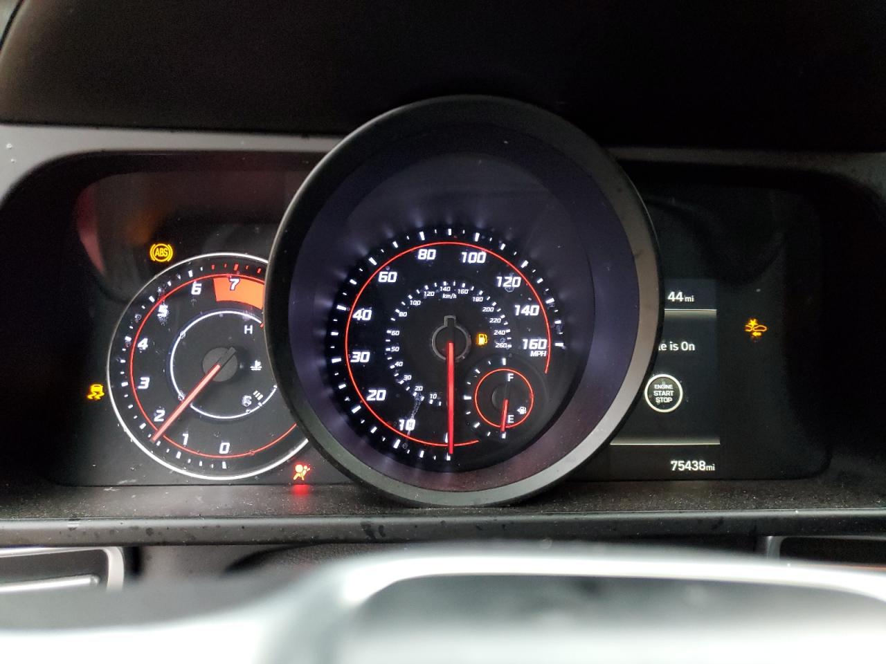 2021 Hyundai Elantra - Image 9
