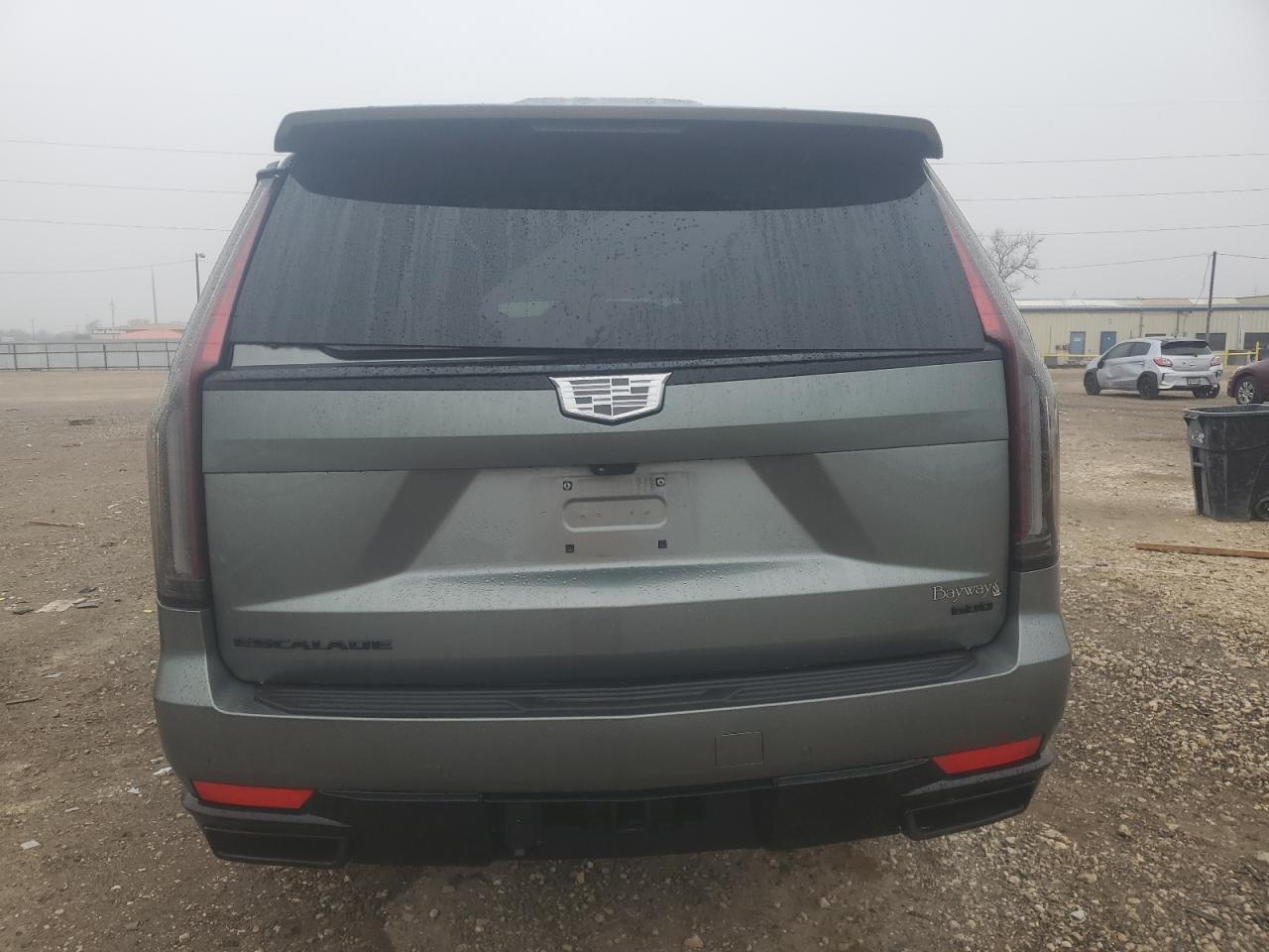 2024 Cadillac Escalade - Image 6
