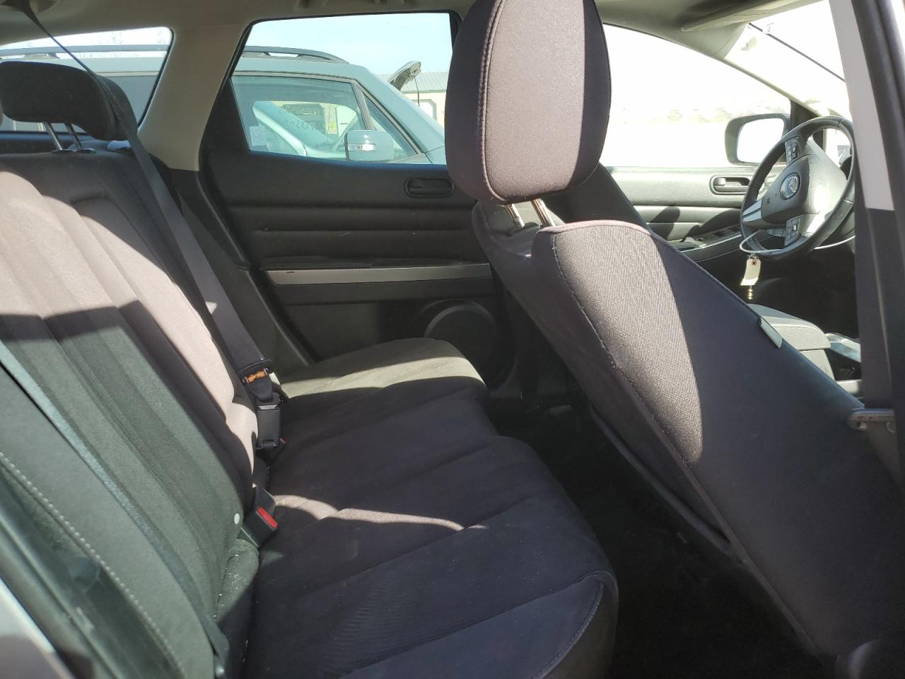 2012 Mazda CX-7 - Image 11