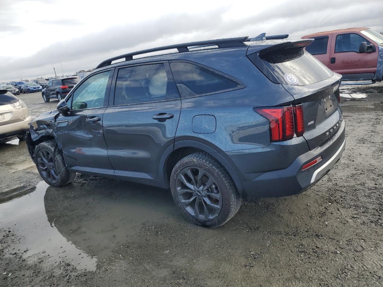 2022 Kia Sorento - Image 2