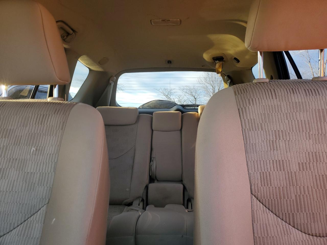 2010 Toyota RAV 4 - Image 10