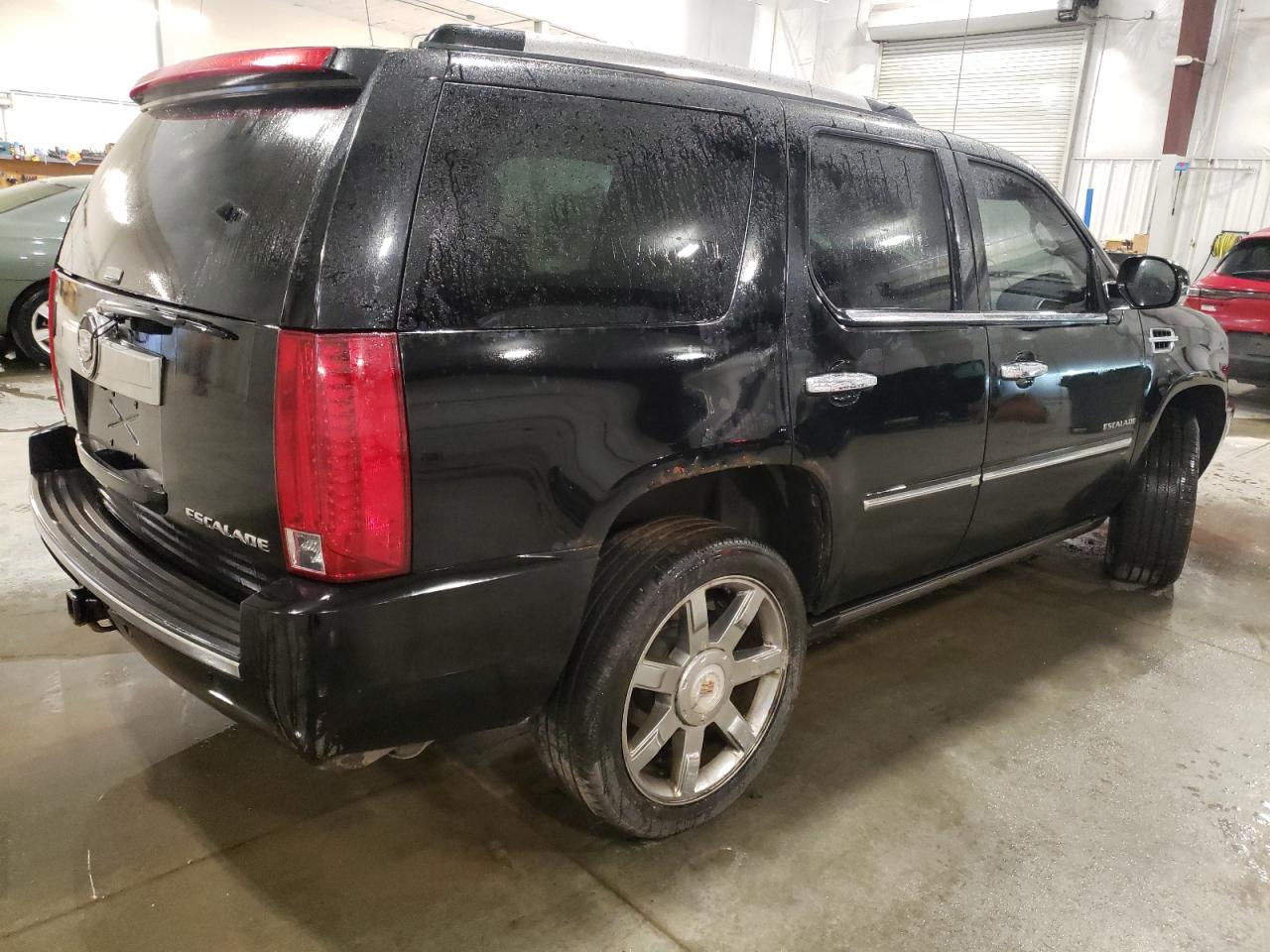 2011 Cadillac Escalade - Image 3