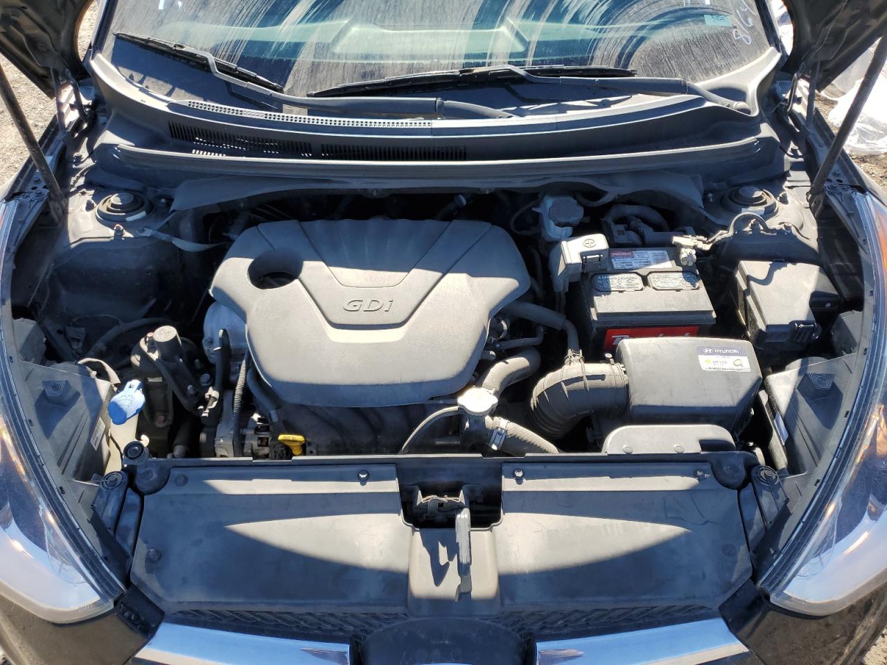 2017 Hyundai Veloster - Image 11