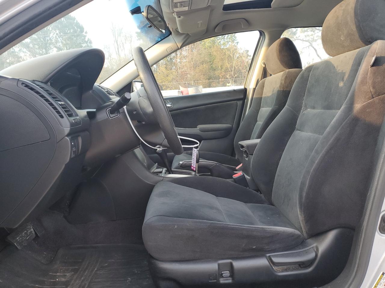 2005 Honda Accord - Image 7