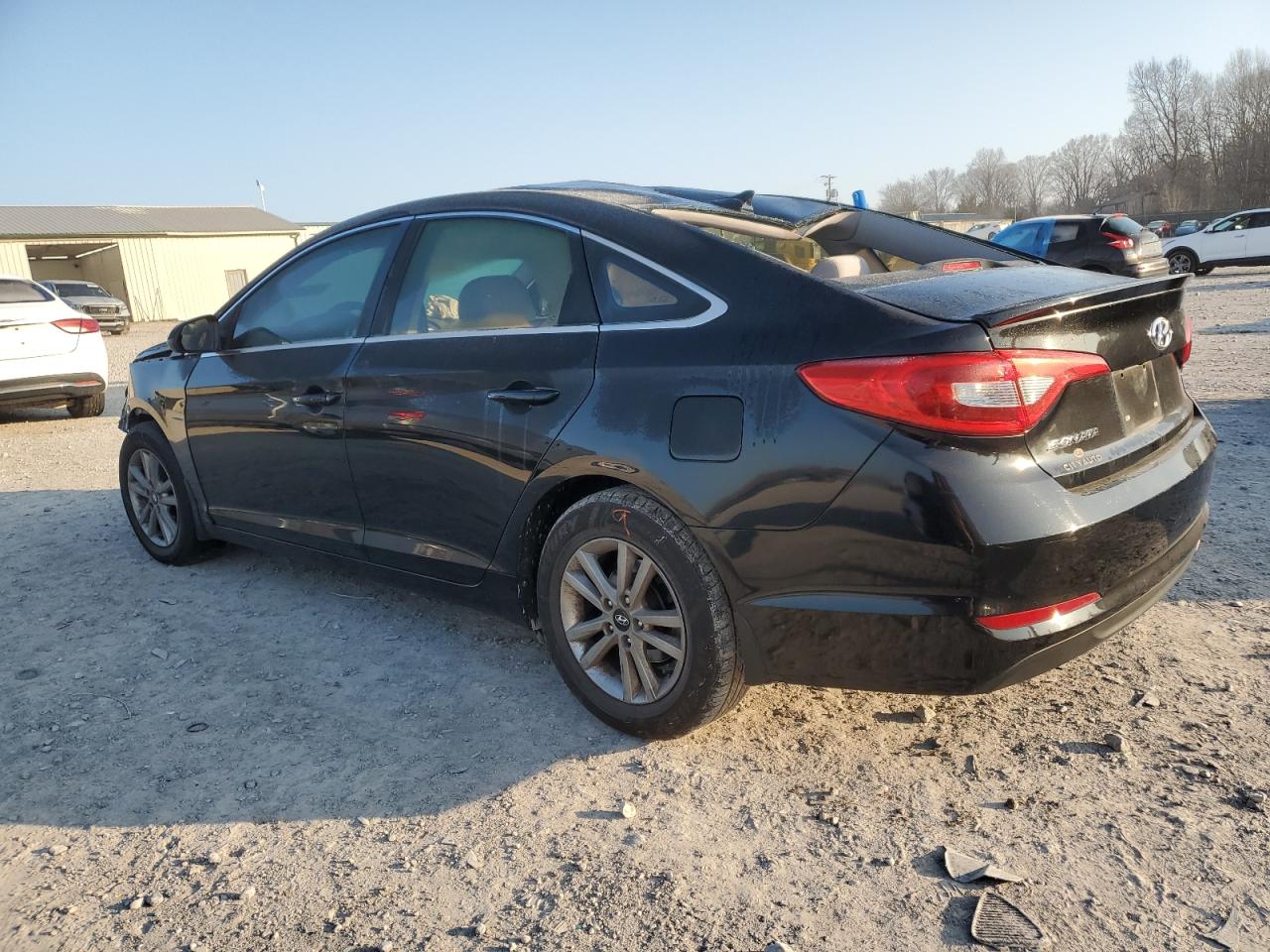 2015 Hyundai Sonata - Image 2