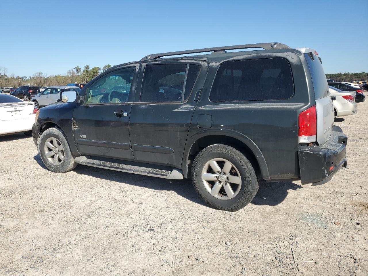 2009 Nissan Armada - Image 2