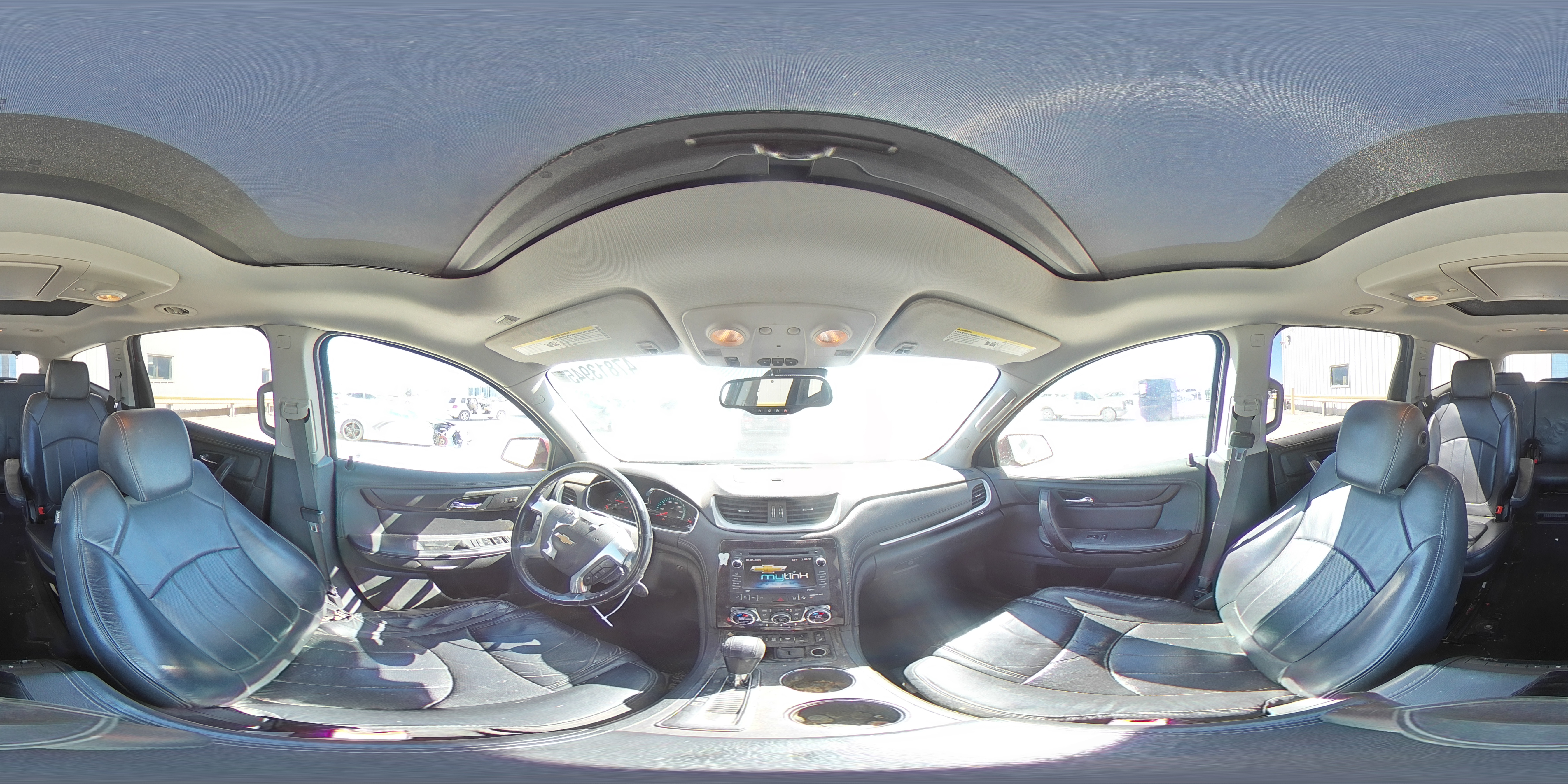 2015 Chevrolet Traverse - Image 14