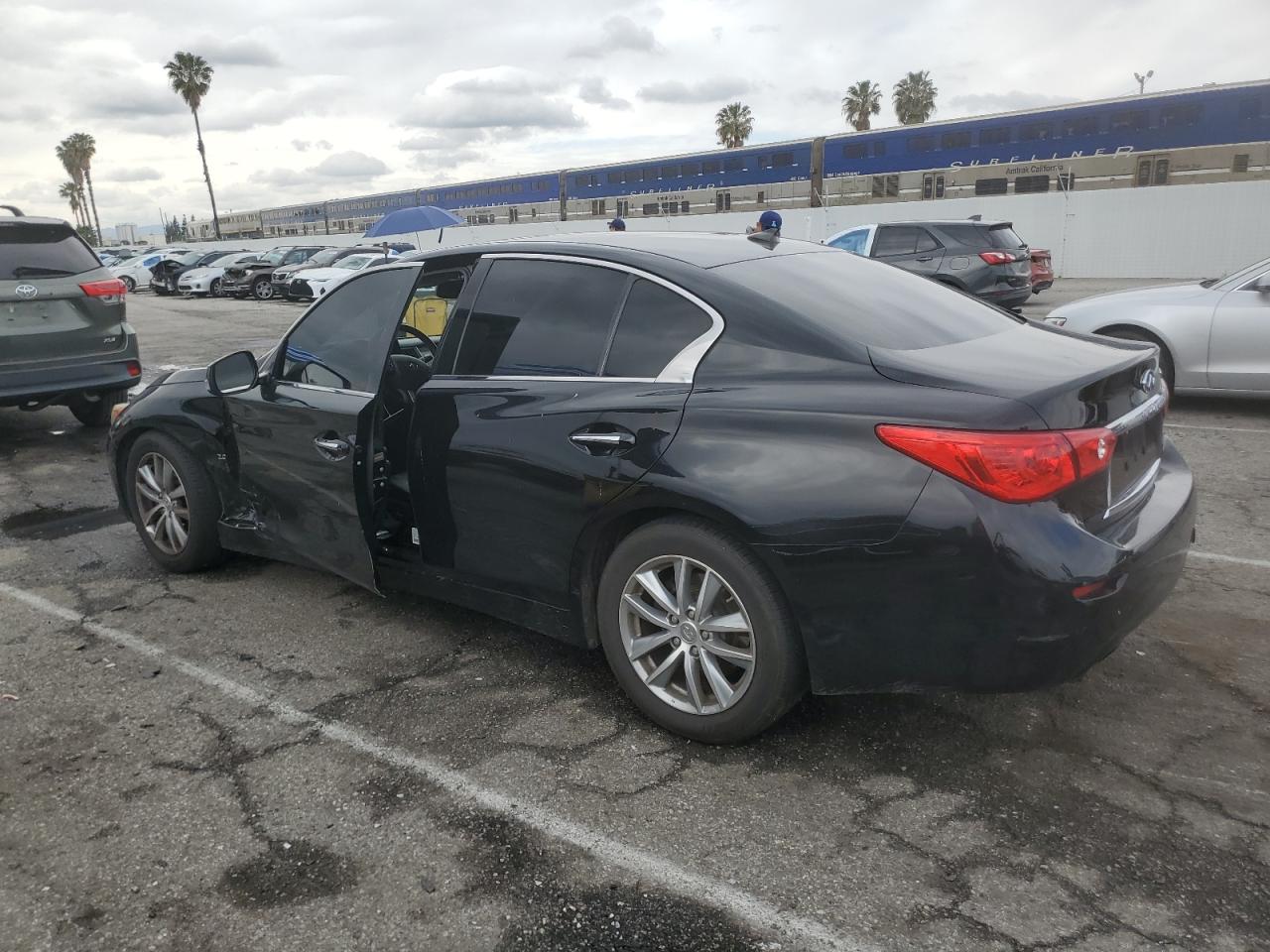 2016 Infiniti Q50 - Image 2