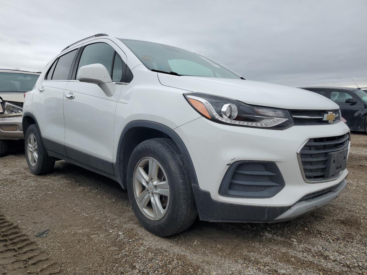 2017 Chevrolet Trax - Image 4