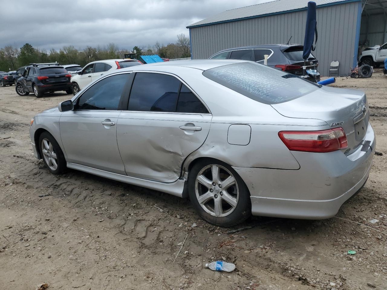 2009 Toyota Camry - Image 2