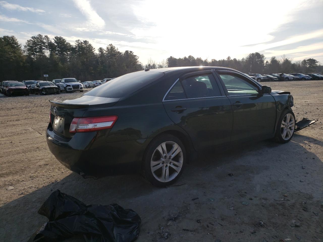 2010 Toyota Camry - Image 3
