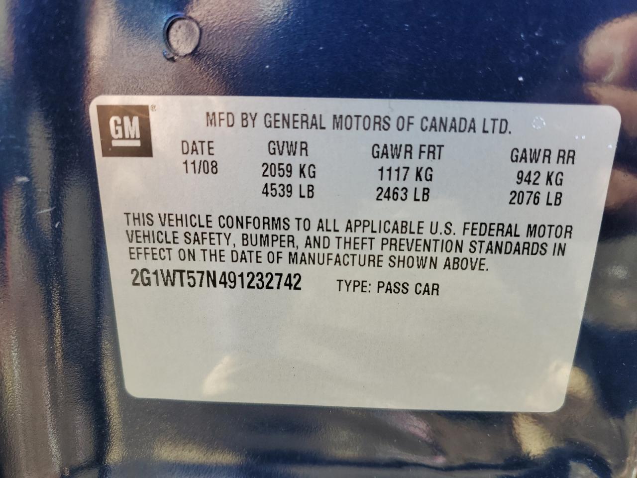 2009 Chevrolet Impala - Image 12