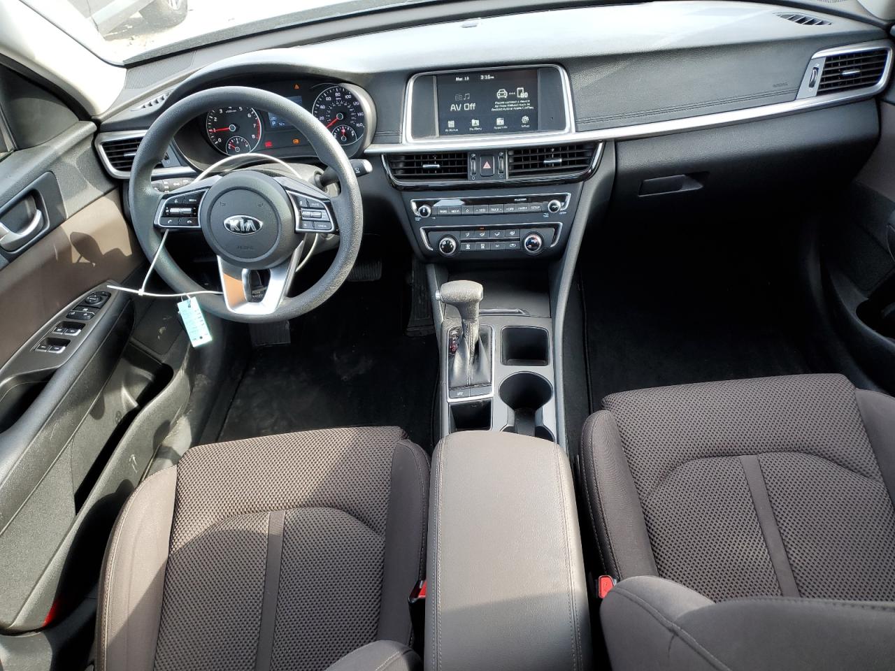 2020 Kia Optima - Image 8