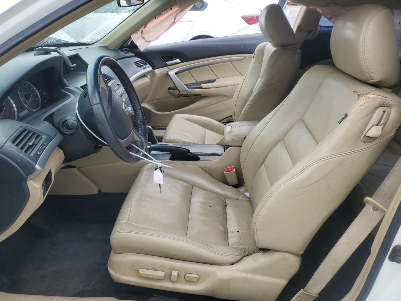 2009 Honda Accord - Image 7