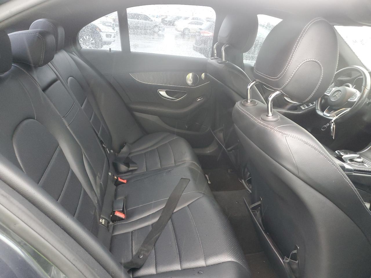 2015 Mercedes-Benz C-klasse - Image 10