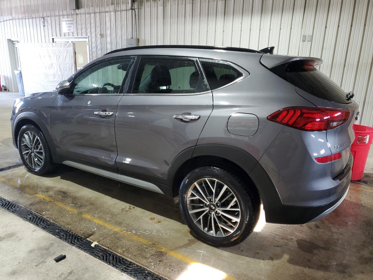 2021 Hyundai Tucson - Image 2