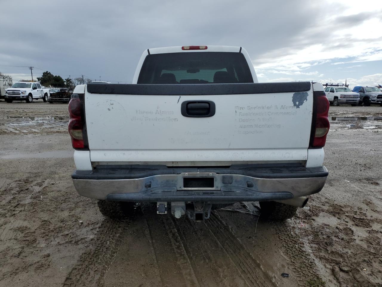 2004 Chevrolet Silverado - Image 6