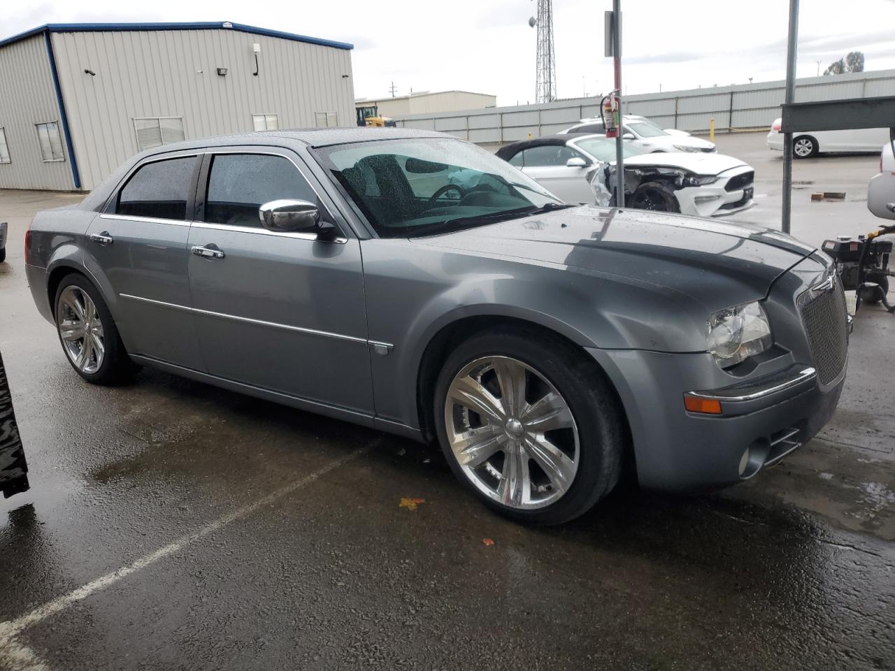 2006 Chrysler 300 - Image 4