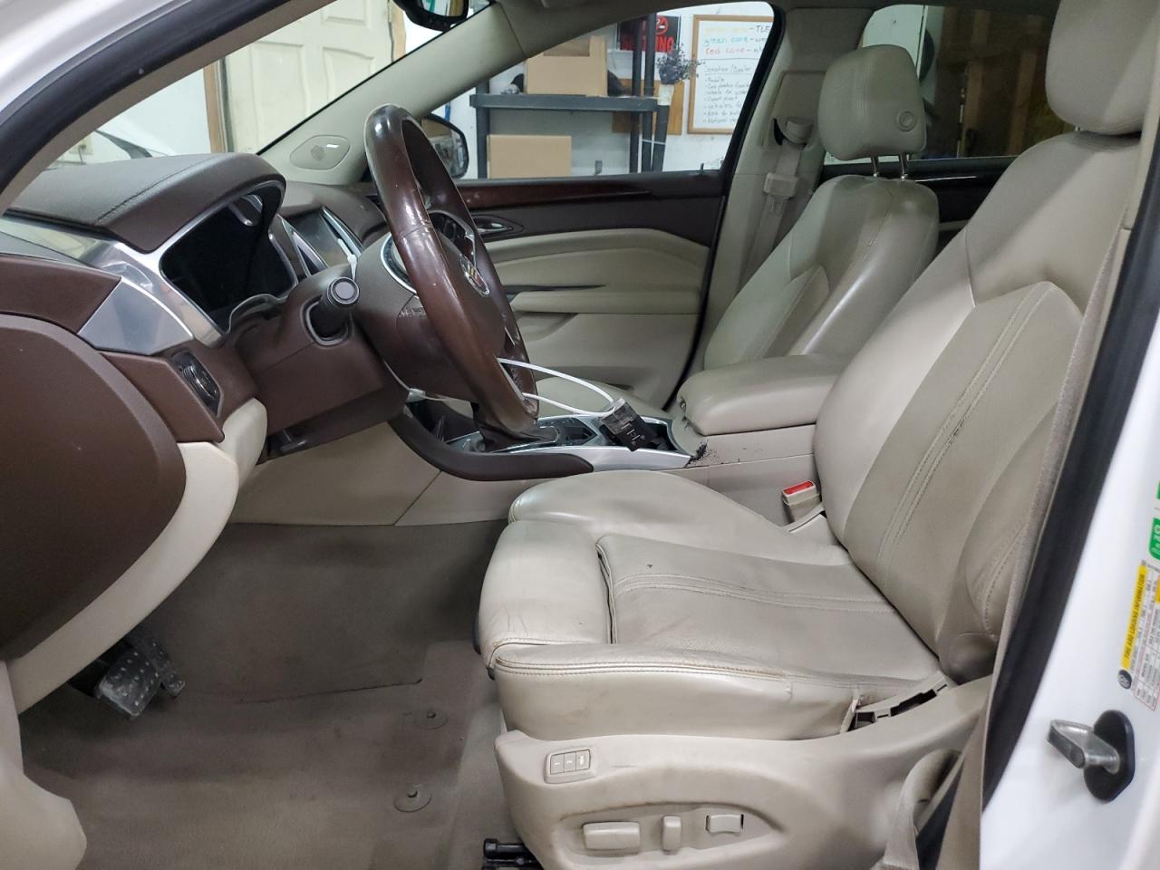 2013 Cadillac SRX - Image 7