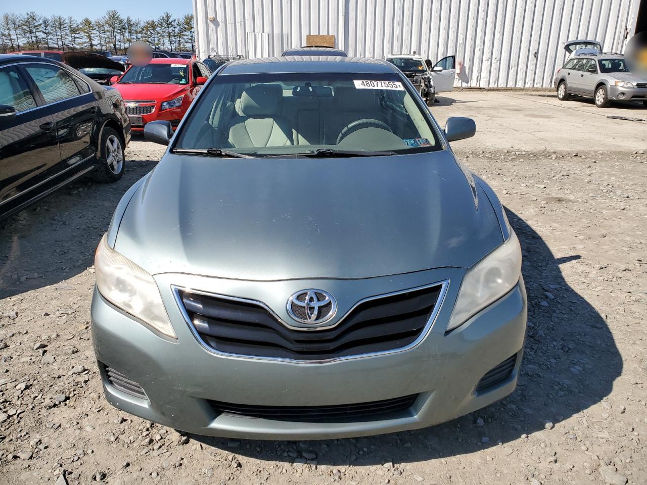 2011 Toyota Camry - Image 5