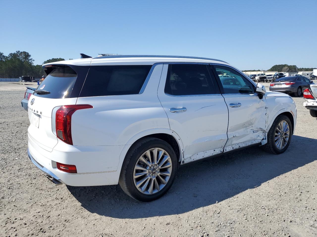 2020 Hyundai Palisade - Image 3