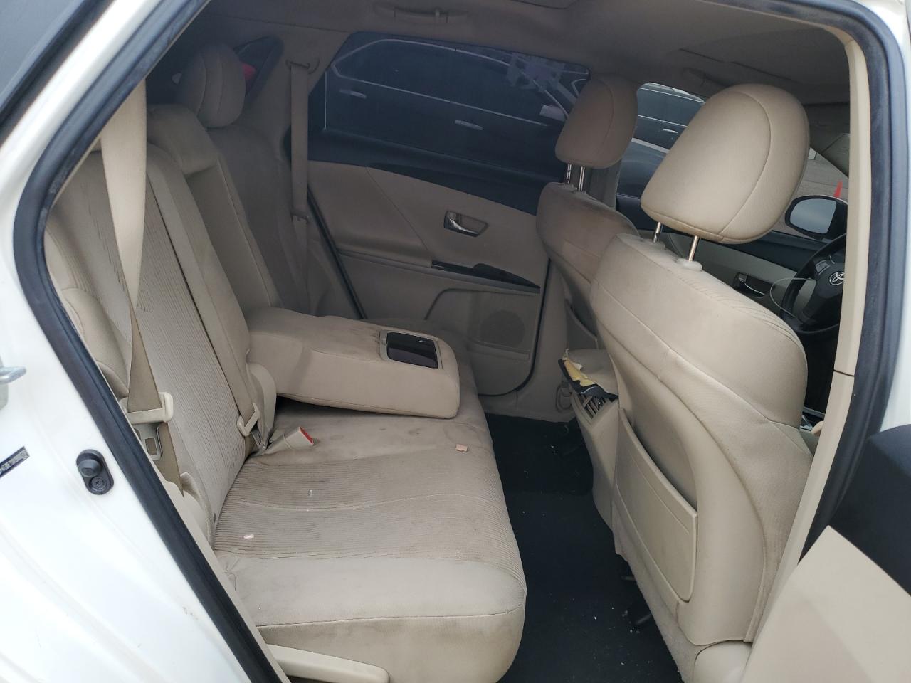 2009 Toyota Venza - Image 11