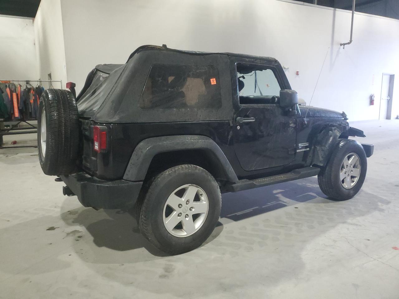 2012 Jeep Wrangler - Image 3