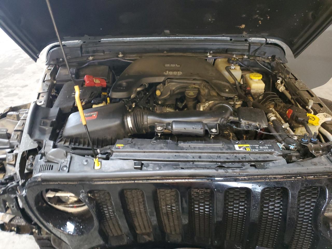 2020 Jeep Wrangler - Image 12