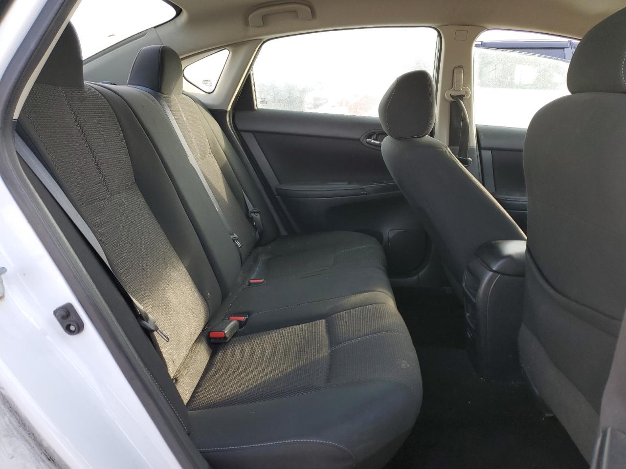 2018 Nissan Sentra - Image 10