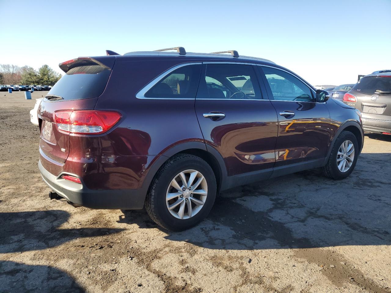 2017 Kia Sorento - Image 3