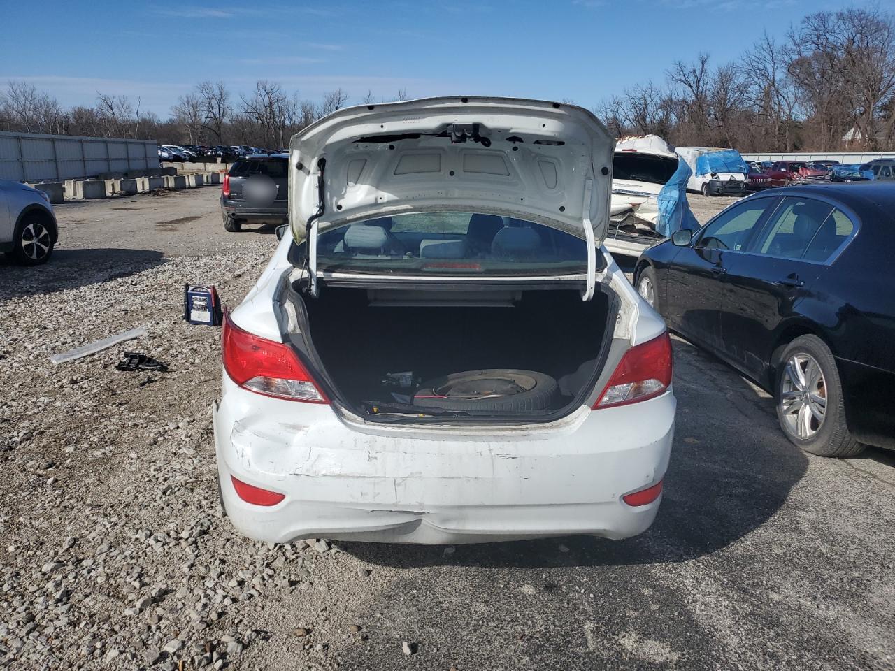 2017 Hyundai Accent - Image 6