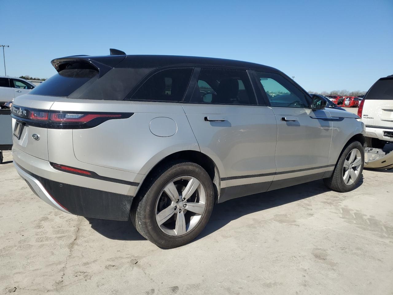 2019 Land Rover Range Rover - Image 3