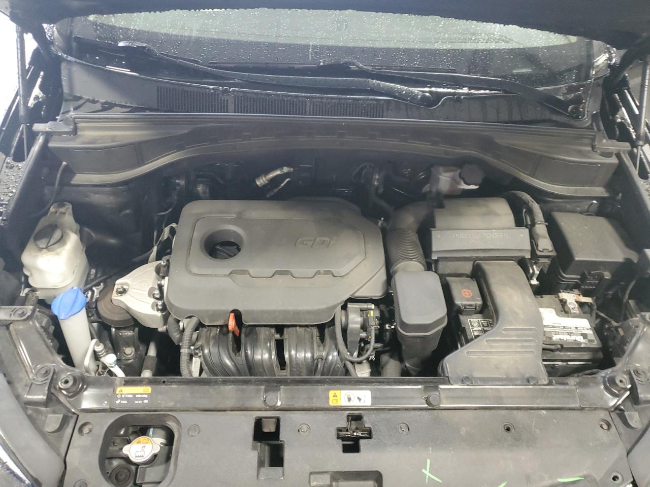 2017 Hyundai Santa Fe - Image 12