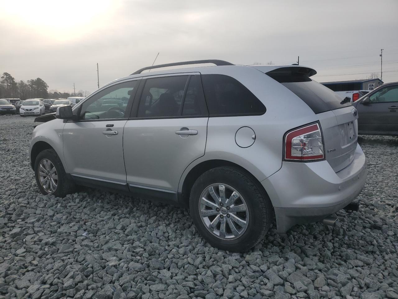 2010 Ford Edge - Image 2
