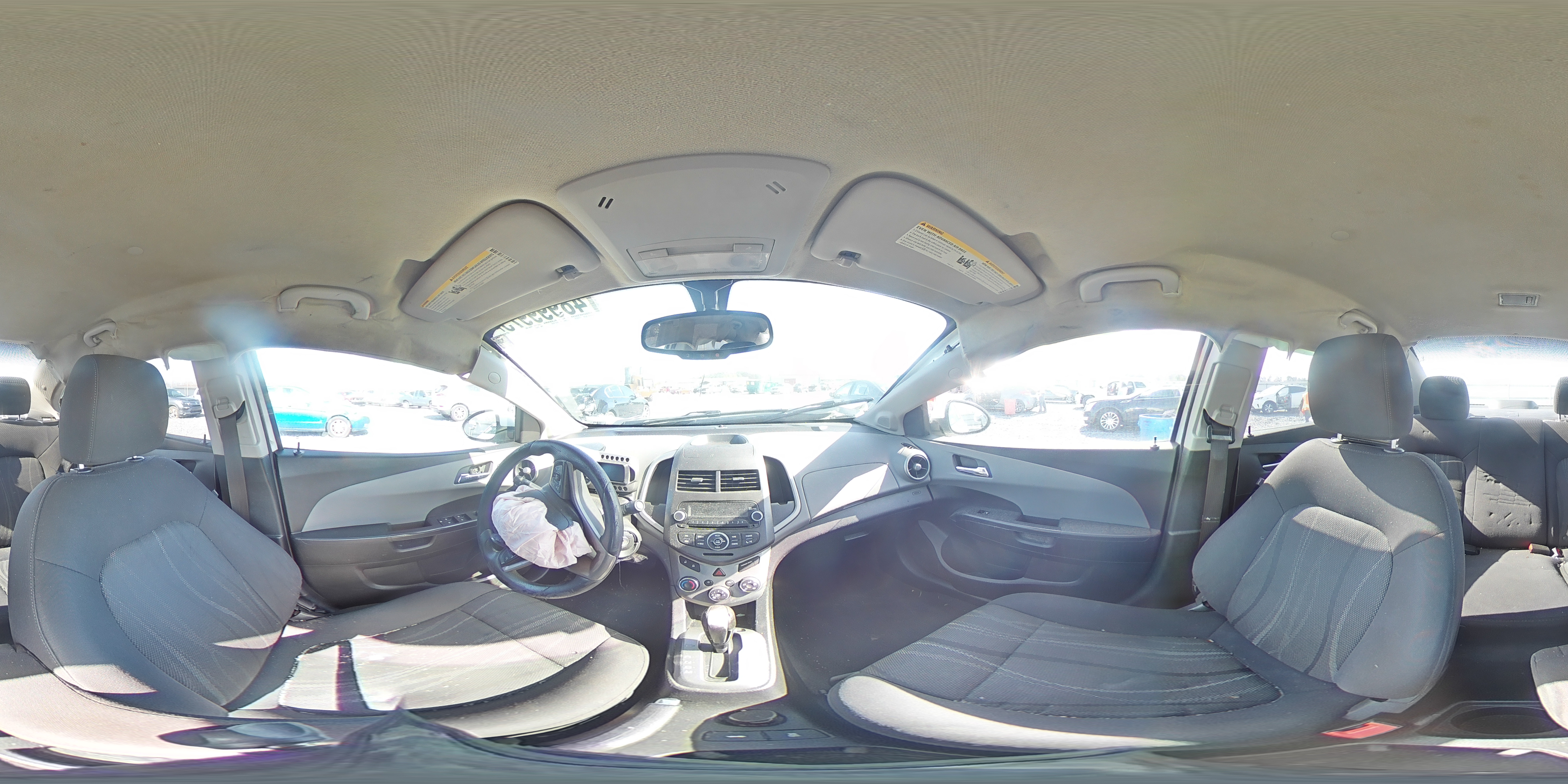 2014 Chevrolet Sonic - Image 12