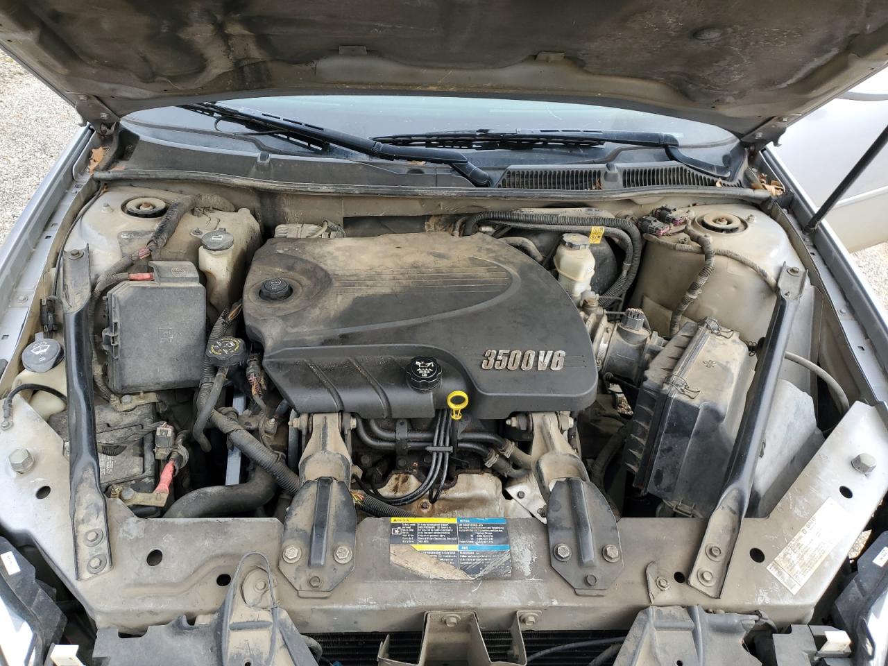 2006 Chevrolet Impala - Image 12