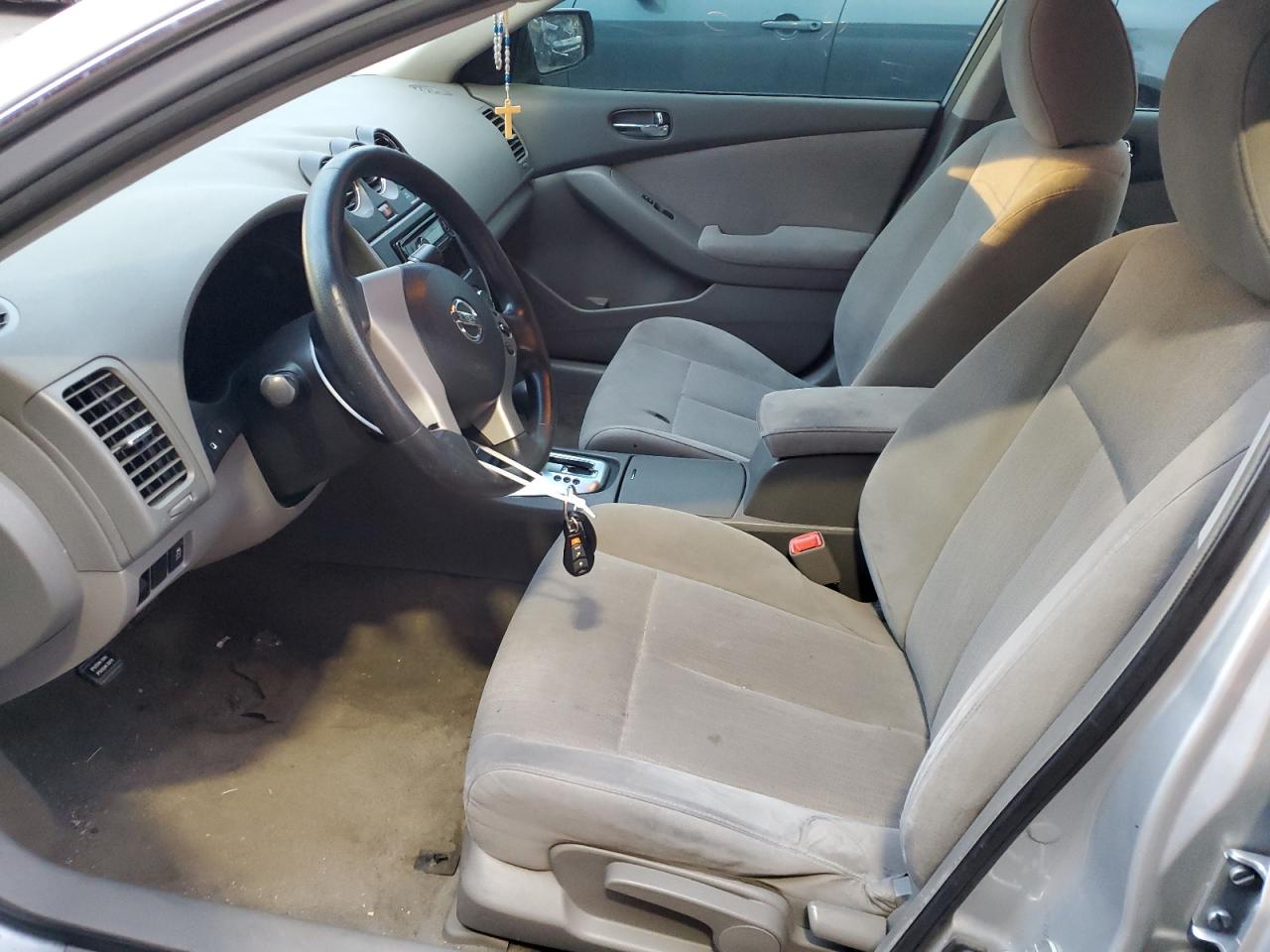 2011 Nissan Altima - Image 7