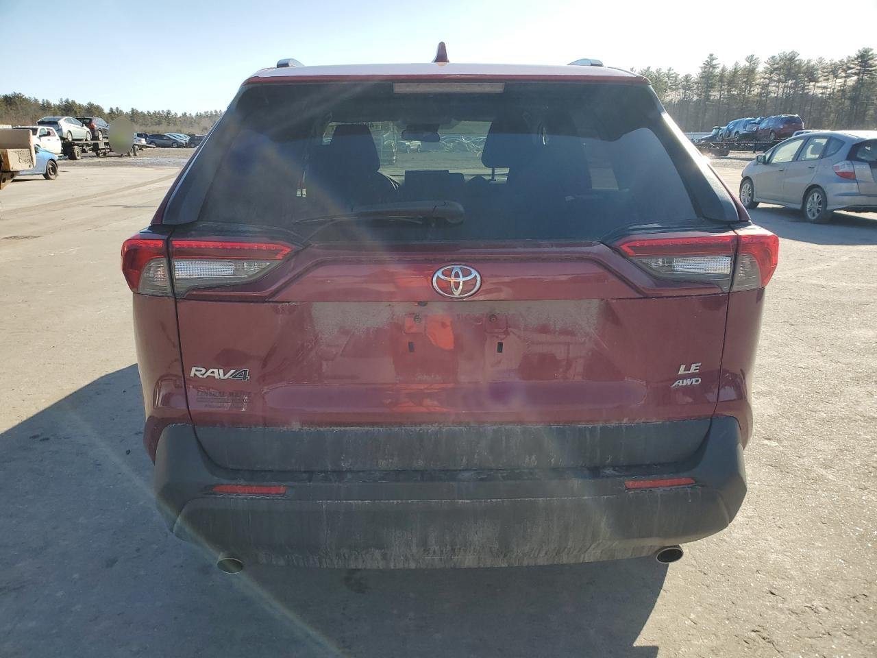 2019 Toyota RAV 4 - Image 6