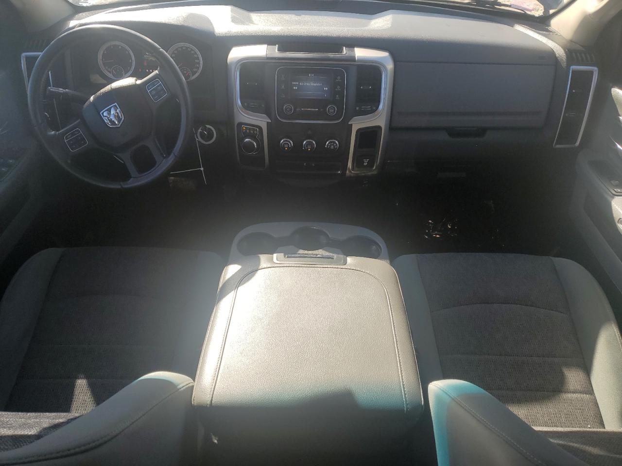2015 RAM 1500 - Image 8