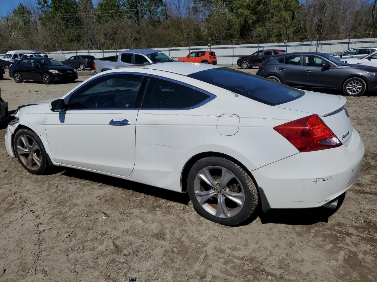 2011 Honda Accord - Image 2