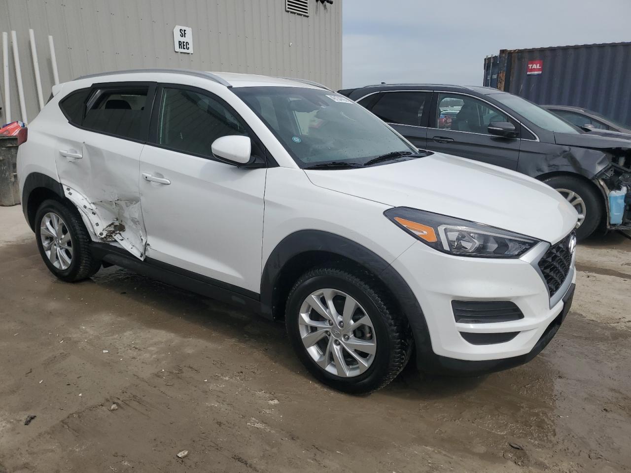 2019 Hyundai Tucson - Image 4
