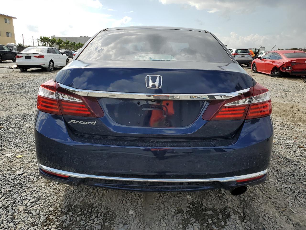 2017 Honda Accord - Image 6