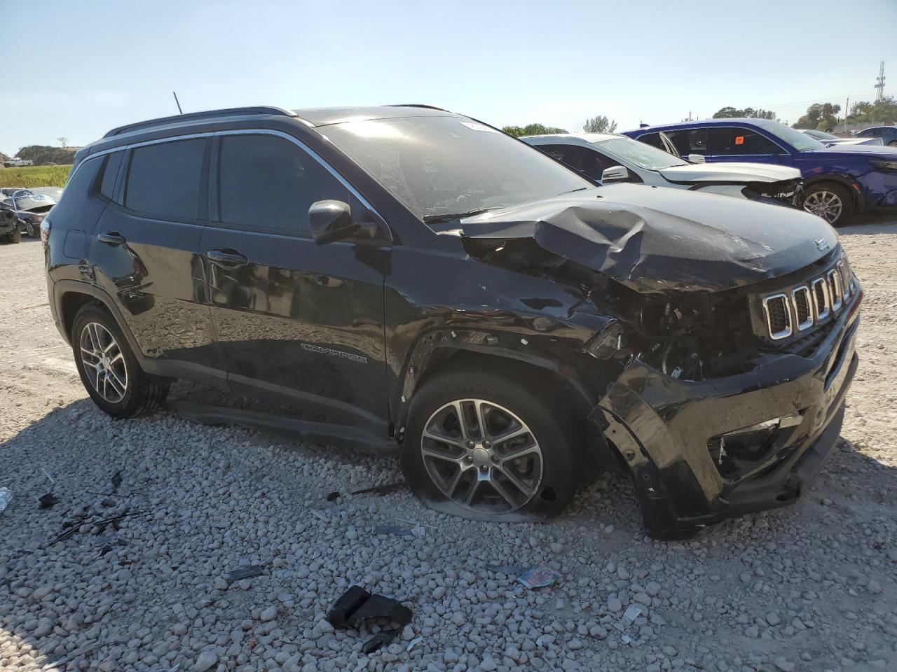2020 Jeep Compass Latitude VIN: 3C4NJCBB4LT241702 Lot: 48745925