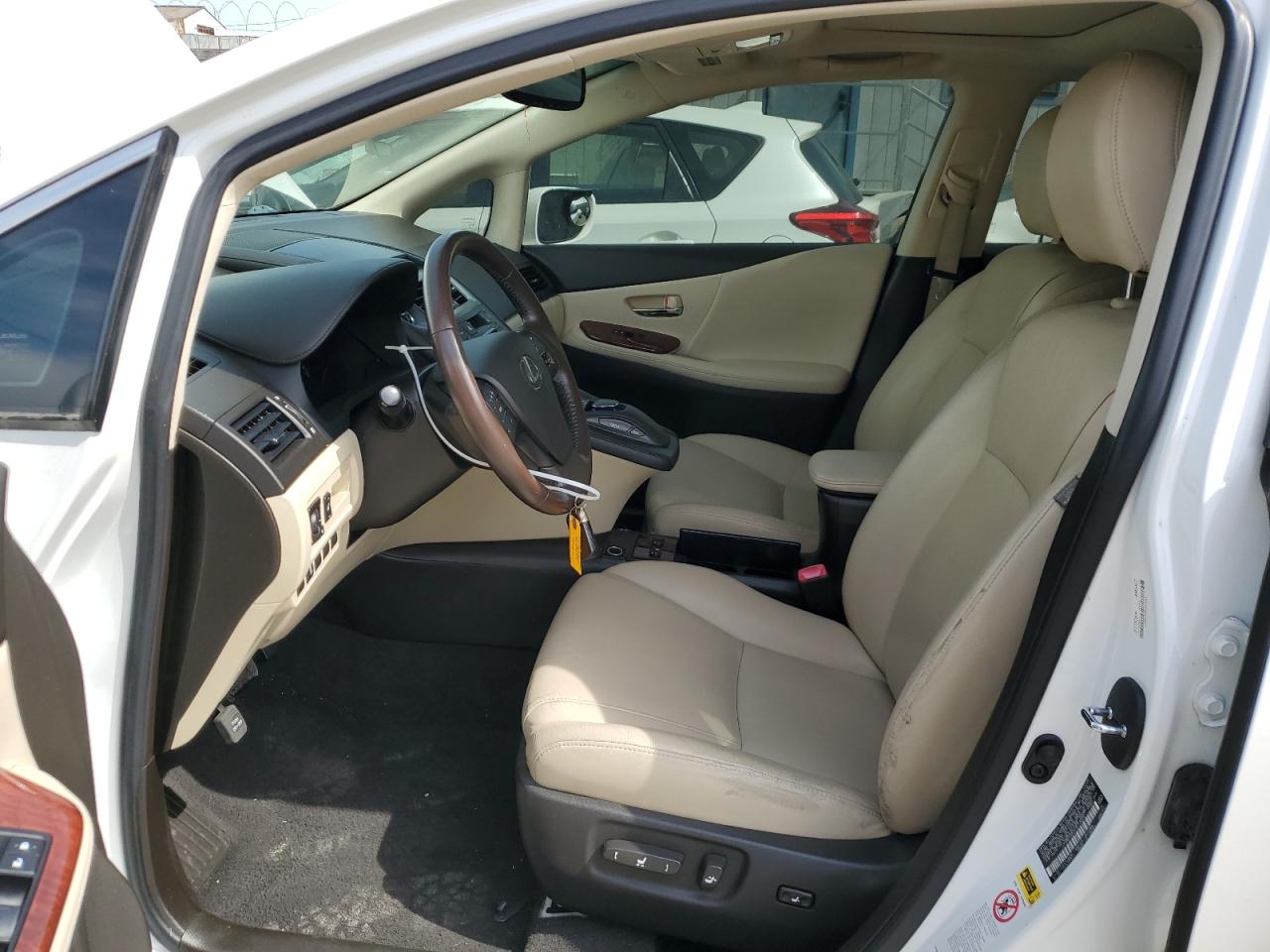 2010 Lexus HS - Image 7