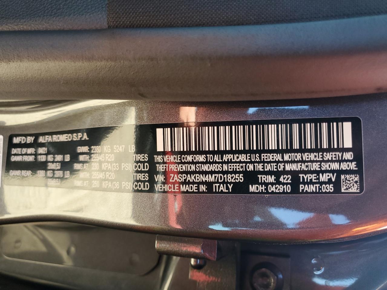 2021 Alfa Romeo Stelvio - Image 13