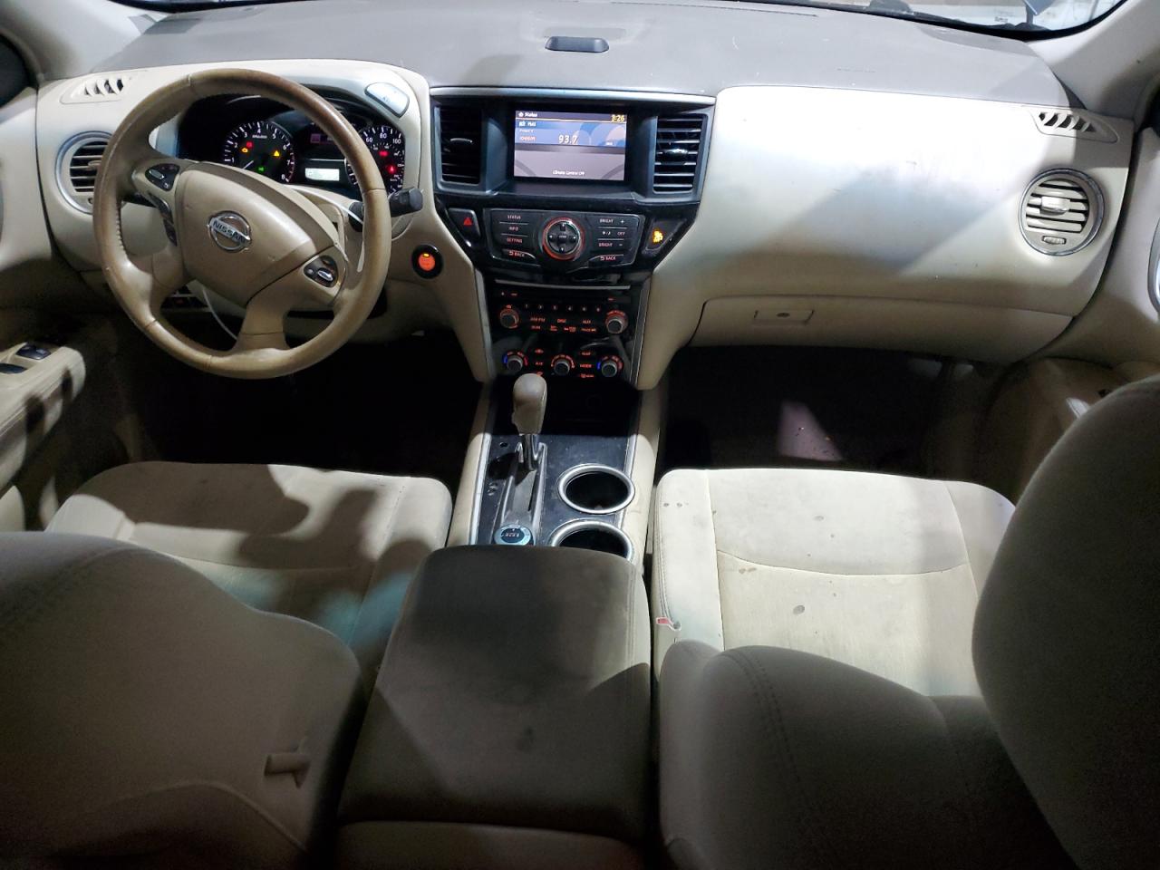 2013 Nissan Pathfinder - Image 8